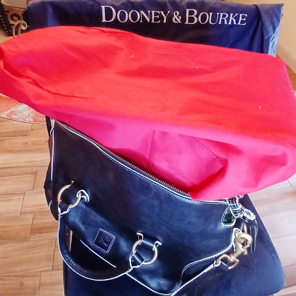 Dooney & Bourke Florentine large satche with dust bagl - Picture 8 of 16